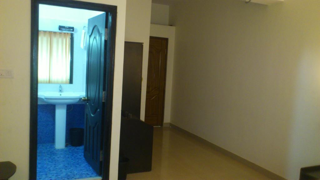 Airport Residency Hotel Devanahalli Екстериор снимка